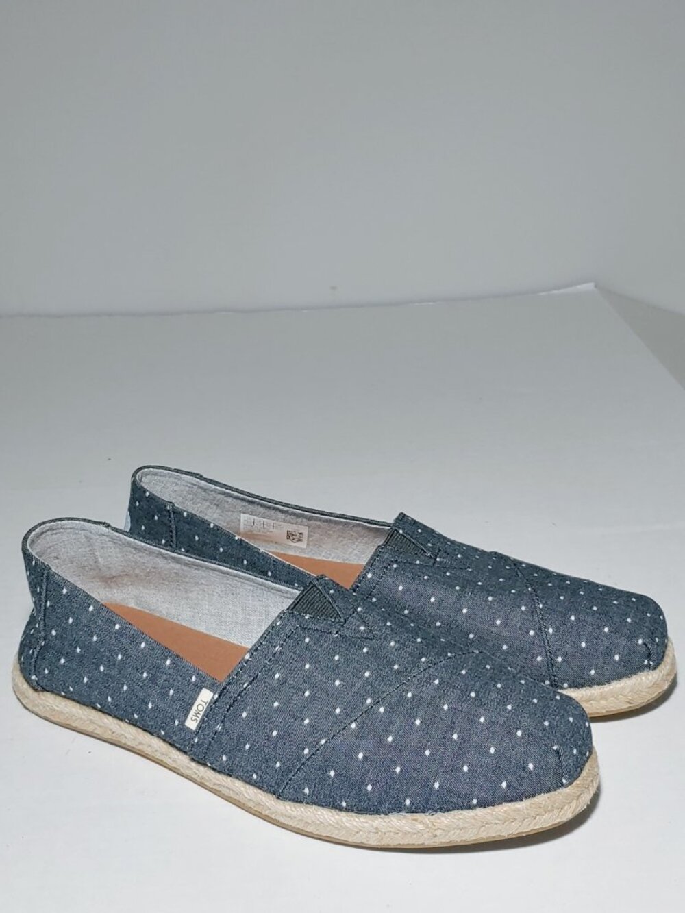 TOMS Classic Navy Blue Dot Chambray Espadrille Flat Size 8.5W